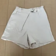 ホワイト ハーフパンツ ウエストリボン付き