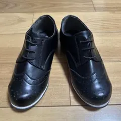 Lyrico様専用☆コムサイズム　黒　ウィングチップ　フォーマルシューズ19㎝