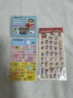 クレヨンしんちゃん　ぷっくり　おはじき　タイルシール　3点セット