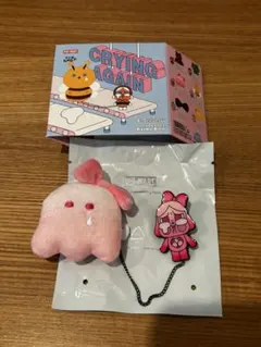 CRYING AGAIN crybaby popmart ぬいぐるみ　ピン
