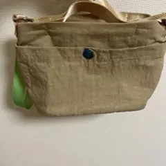 ELLE girl 撥水ショルダーバッグ