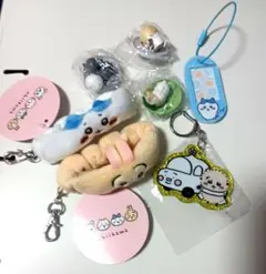 ちいかわ　ガチャガチャ等まとめ　リストバンドキーホルダー　うさぎ　ハチワレ