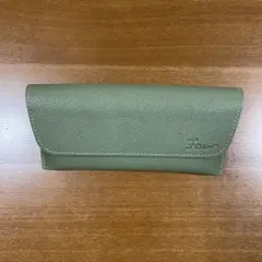 few by NEW. メガネケースのサムネイル