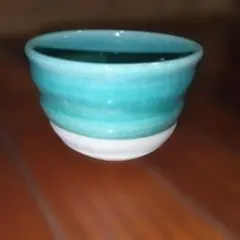 青緑色 陶器