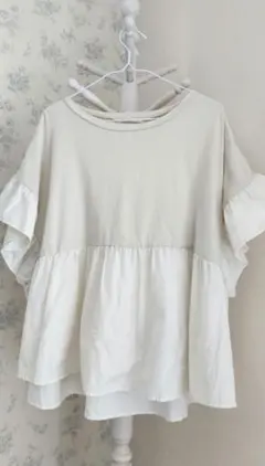 ナイスクラップ poudoudou トップス カットソー アイボリーのサムネイル