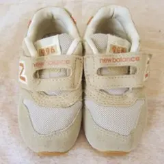ニューバランス996　スニーカー　ベージュ　13㎝　ok2604B
