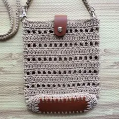 ハンドメイドバッグ　スマホポシェット　ショルダーバッグ　携帯ポシェット