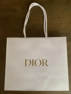 Dior ショッパー 紙袋 ホワイト ロゴ入り 美品