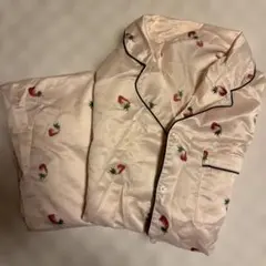 イチゴ柄サテンパジャマ 上下 gu M ピンク 薄ピンク