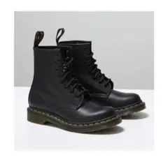 値下げ！Dr.Martens　8ホール ブーツ 1460W　新品未使用のサムネイル