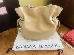 〈新品・未使用〉BANANA REPUBLIC ベージュ トートバッグのサムネイル