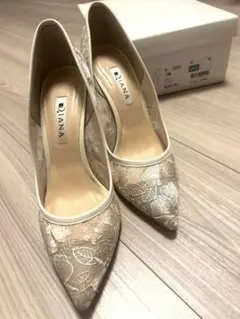 【新品未使用】ダイアナ パール パンプス 24cm 靴・バッグのダイアナ通販サイト ｜ パンプス パール