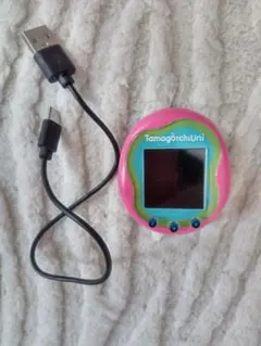 Tamagotchi Uni 本体　美品　たまごっちユニ　ピンク　動作確認済のサムネイル