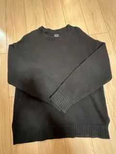 GAP ブラックニットセーター　サイズ大きめM