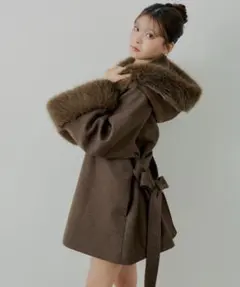 Chico ファー付きフード襟マルチwayケープコート