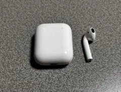 AirPods第一世代　ケース付　右耳のみ