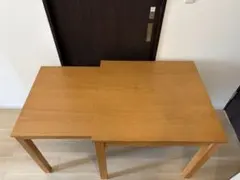 ニトリ　伸長式ダイニングテーブル (幅80-130cm LO NA)