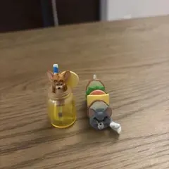 トムとジェリー Yummy Food カプセルトイ　飲み物とサンドイッチ