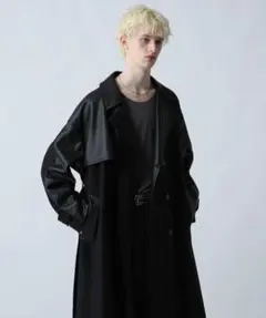 HARE フェイクレザー切り替えトレンチコートのサムネイル