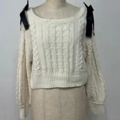 【GRL】　ショルダーリボン ケーブルニット アイボリー F 肩開き パール調