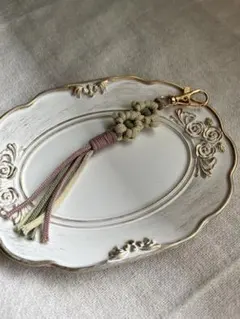 マクラメ編み　お花　キーホルダー　ストラップ　バックチャーム