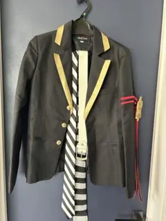 ツイステッドワンダーランド ケイト制服セット（パンツなし）