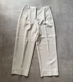 ZARA ベージュ スラックス Mサイズ　訳あり