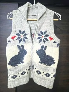 アースミュージック&エコロジー　ウサギ柄ニットベスト