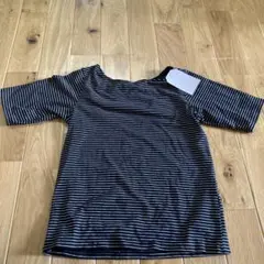 【新品タグ付き】背中あき　ボーダー　Tシャツ　Mサイズ