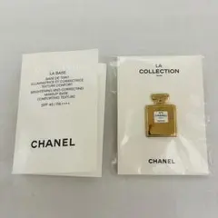 シャネル新品ノベルティラ・コレクション　ブローチ・ピンバッジとべースロゼ　セット
