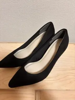 Menue ポインテッドトゥパンプス