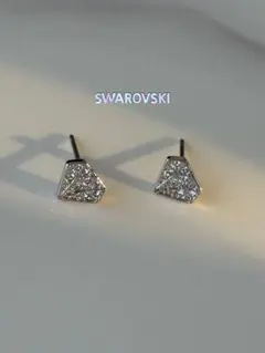 Swarovski スワロフスキー スタッドピアス