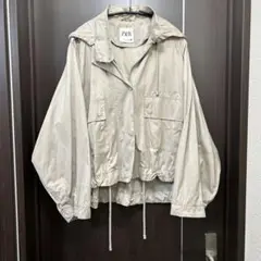 ZARA ベージュ マウンテンパーカー Lサイズ