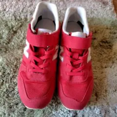 美品！New Balance 373 レッド スニーカー