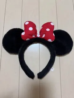 ディズニー　ミニーマウス　耳　カチューシャ