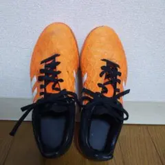 adidasトレシュー 22.5