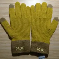 【UNIQLO】 KAWS ウィンター ヒートテックニットグローブ イエロー