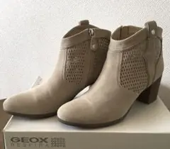 Item thumbnail for item 7d93d234-1f9d-463b-91ef-ef11d1f4dfff