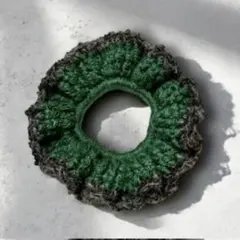 かぎ針編み　シュシュ