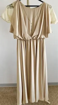 フレアスリーブ ロングワンピース　ドレス　ライトグリーン