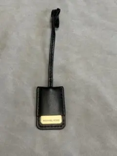 MICHAEL KORS バッグチャーム キーホルダー ブラック　ゴールド