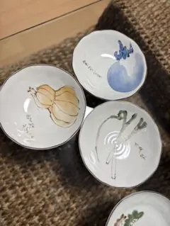 ⭐️たち吉⭐️陶器製プレート 金色の模様⭐️ 71lobojM+XL._UF350,350_QL50_.jpg