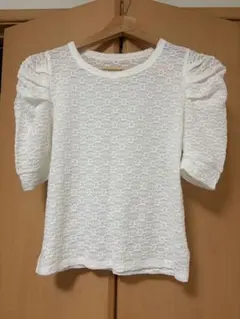 ホワイト パフスリーブ トップス ZOZOTOWN