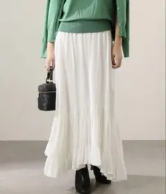 La Totaliteレーヨンランダムティアードスカート　ラトータリテ