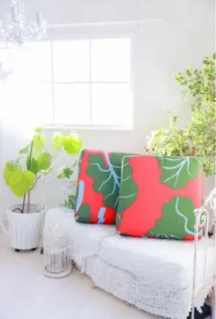 値下げ！！！BASTUA フロアクッション IKEA マリメッコ【2個セット】のサムネイル