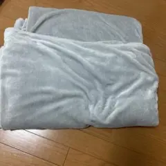 ニトリ　毛布　シングル　グレーのサムネイル