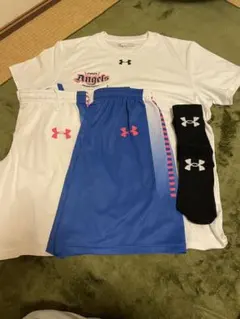 バスケットボールアンダーアーマー(バスパン.Tシャツ．靴下)