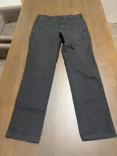 【2025年購入】UNIQLO スリムフィットチノ【黒】