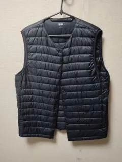 UNIQLO ブラック 　ウルトラライトダウンベストVネック L