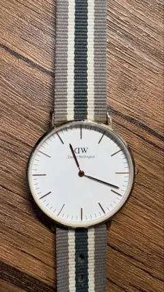 Daniel Wellington 腕時計 本体のサムネイル